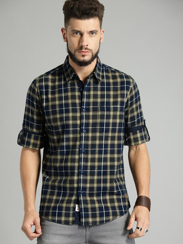 Roadster Men Navy Blue & Off-White Regular Fit Checked Casual Shirt