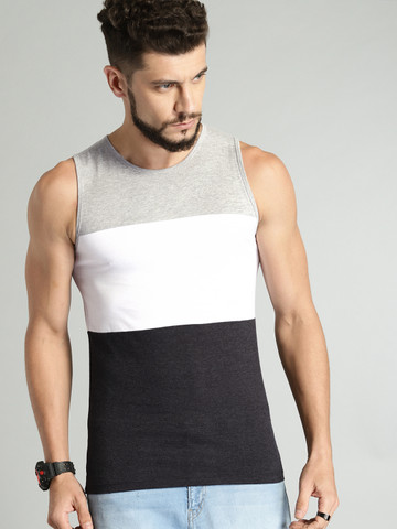 Roadster Men Grey & White Colourblocked Round Neck T-shirt