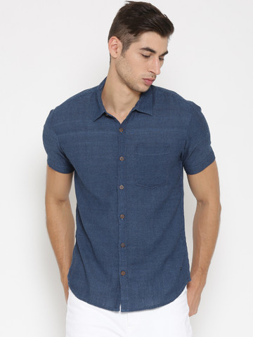Numero Uno Men Blue Solid Casual Shirt