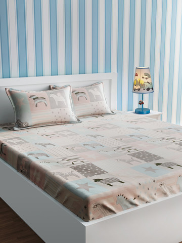 32% OFF on URBAN DREAM Kids Peach-Coloured Graphic 210 TC 1 Queen Bedsheet with 2 Pillow Covers 32% OFF on URBAN DREAM Kids Peach-Coloured Graphic 210 TC 1 Queen Bedsheet with 2 Pillow Covers
