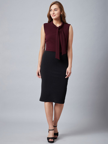 Athena Women Burgundy & Black Sheath Dress