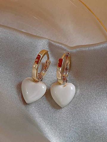 Just Lil Things Contemporary Drop Earrings