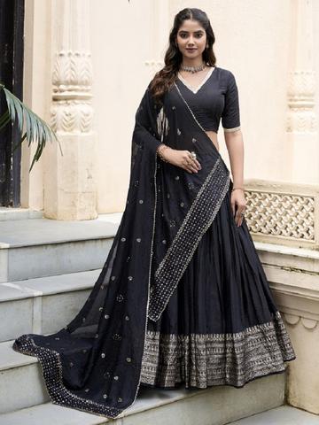 JATRIQQ Sweetheart Neck Zari Weaving Pure Chanderi Ready to Wear Lehenga Choli
