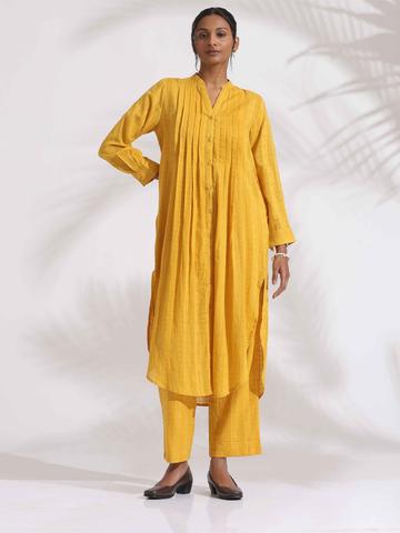 trueBrowns Women Regular Pure Cotton Pleated Shirt Straight Kurta with Trousers