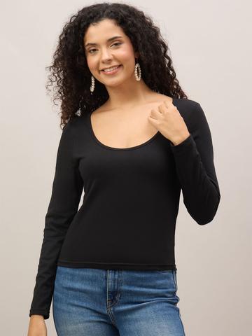 Roadster Women Solid Cotton Round Neck Top
