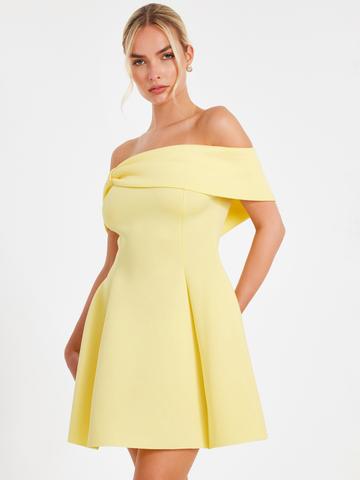 QUIZ Women Solid A-Line Sleeveless Knee Length Dress