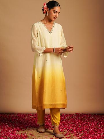 JAYPORE Women Ombre Dyed Regular Thread Work Kurta with Trousers & With Dupatta