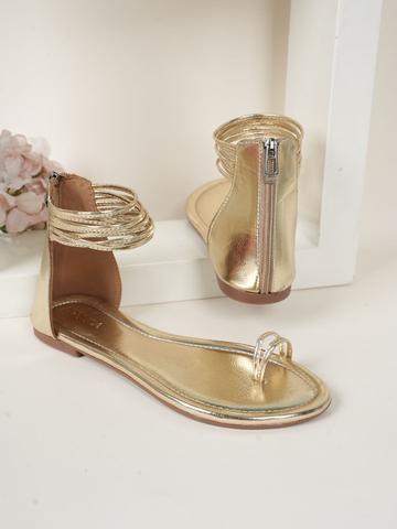 CORSICA Women Textured One Toe Flats with Buckles