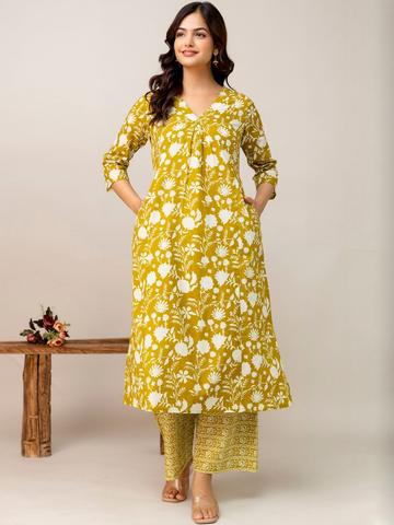 SZN Women Printed A-Line Kurta With Trousers Co-Ord Set