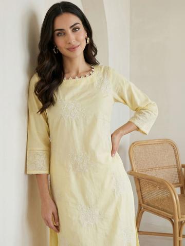 W Women Embroidered Thread Work Kurta
