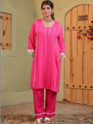 Vyom Tara Women Regular Kurta with Trousers