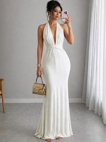 TRAQUILA Halter Neck Maxi Dress