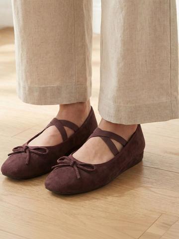 Pair ie Tales Women Bows Flats