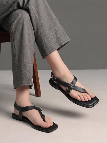 Kenneth Cole Women Leather T-Straps Flats
