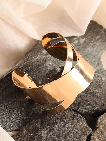 SOHI Women Gold-Toned Gold-Plated Cuff Bracelet