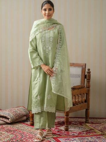 House of Pataudi Ethnic Motifs Embroidered Straight Kurta Set