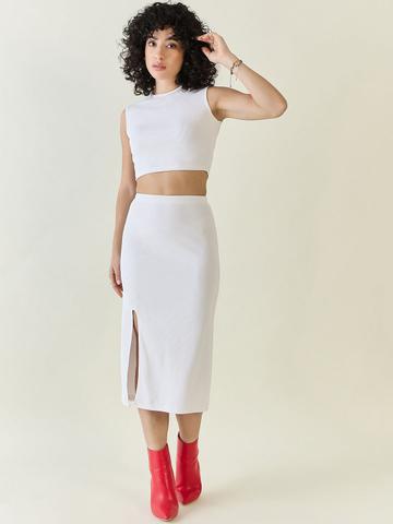 aayu Round Neck Sleeveless Crop Top With Skirt