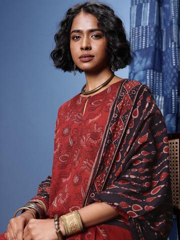Taavi Indie-Floral Printed Keyhole Neck Straight Ajrakh Kurta with Trousers & With Dupatta