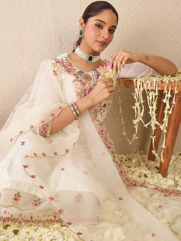 Indo Era Floral Embroidered Round Neck Kurta With Trousers & Dupatta