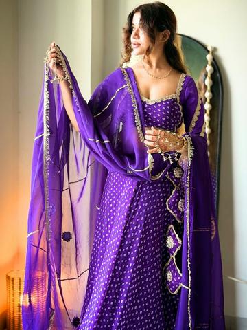 Doria Lifestyle Embellished Ready to Wear Lehenga & Blouse With Dupatta