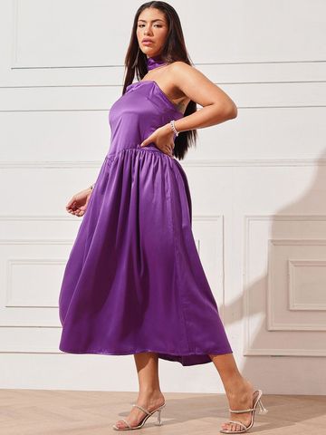 CURVY STREET Satin Fit & Flare Midi Dress