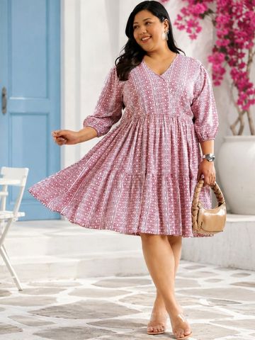 Virgio Geometric Viscose Printed V-Neck Midi Plus Size Dress for Women