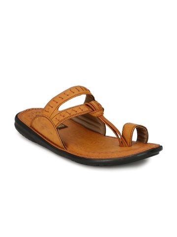 kolhapuri chappal myntra