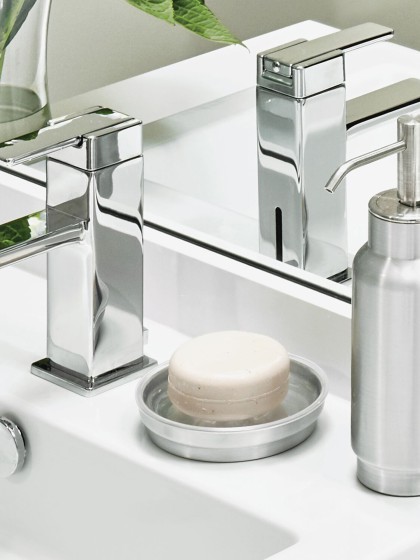 INTERDESIGN Transparent & Silver Stainless Steel Soap Dish