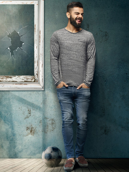 WROGN Men Grey Melange Self Design Welt Pocket T-shirt