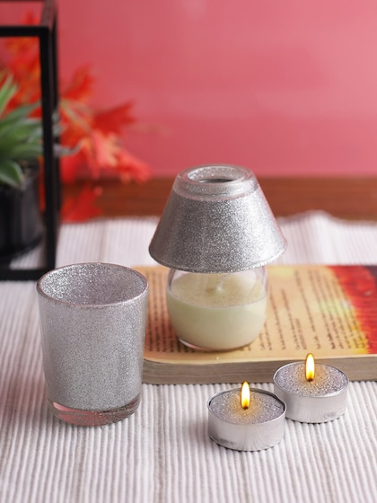 Aapno Rajasthan Set Of 6 Silver-Toned Lamp-Shaped Glittery Silver Tealight & Glass Jar Candles