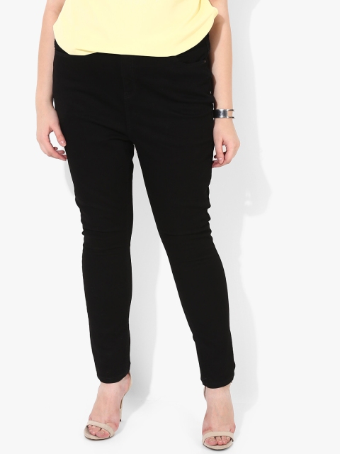 

Black Slim Fit Mid-Rise Clean Look Jeans