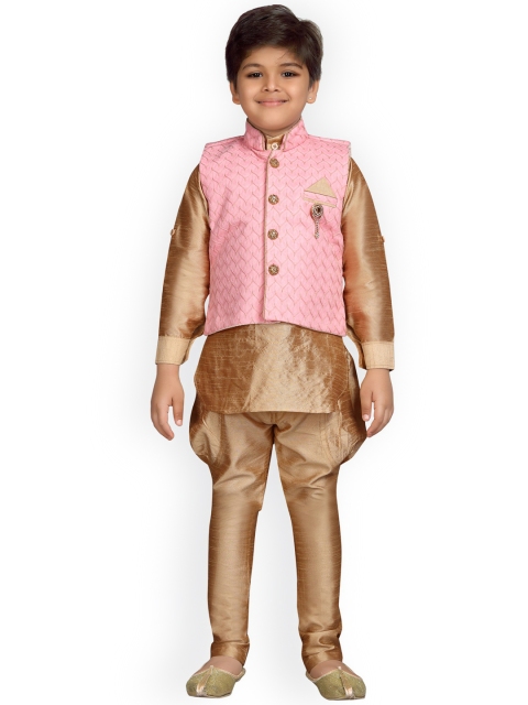 

Aj DEZInES Boys Pink & Brown Solid Kurta with Pyjamas