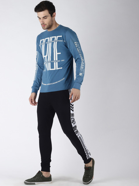 

Difference of Opinion Men Blue Printed Round Neck Pure Cotton T-shirt