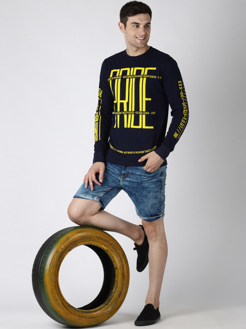 

Difference of Opinion Men Navy Blue & Yellow Printed Round Neck T-shirt