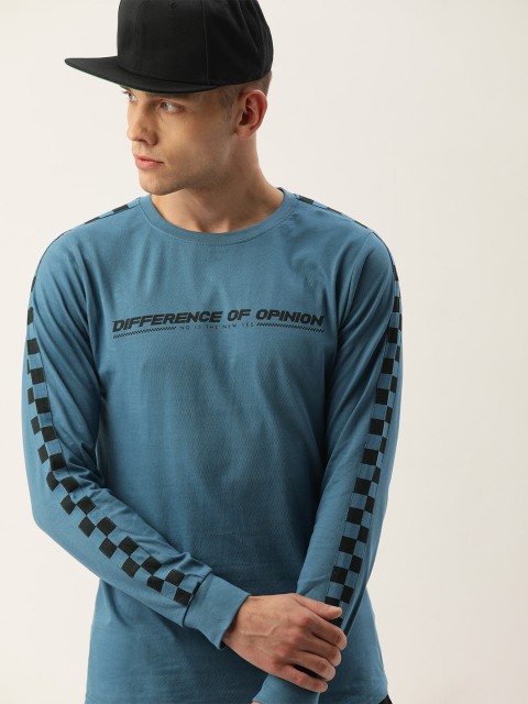 

Difference of Opinion Men Teal Blue Solid Round Neck T-shirt With Printed Detailing