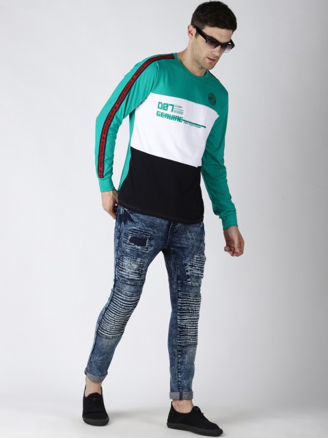 

Difference of Opinion Men Green Colourblocked Round Neck Pure Cotton T-shirt
