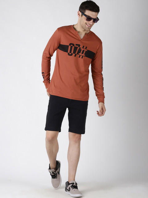 

Difference of Opinion Men Brown Printed Round Neck T-shirt