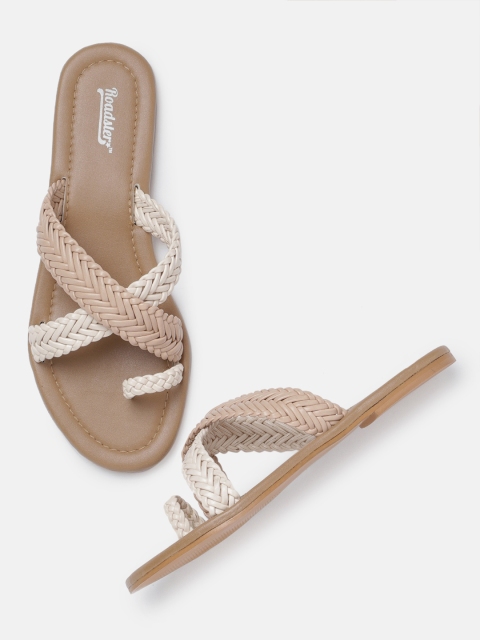 

Roadster Women Beige Woven Design One Toe Flats