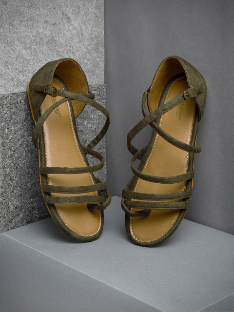 

The Roadster Lifestyle Co Women Olive Green Solid One Toe Flats