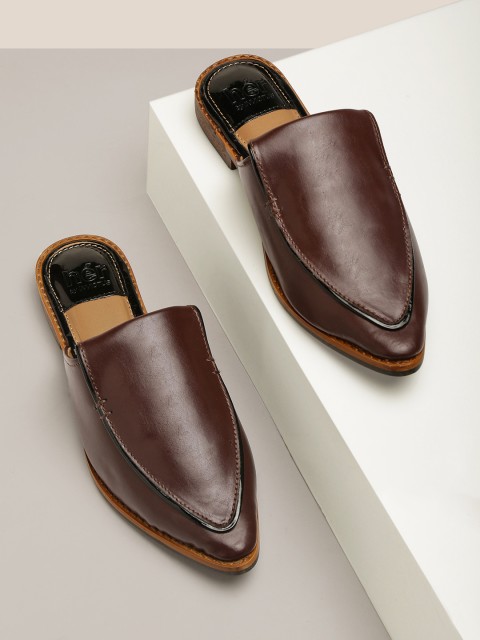 

her by invictus Women Dark Brown Solid Cushioned Mules