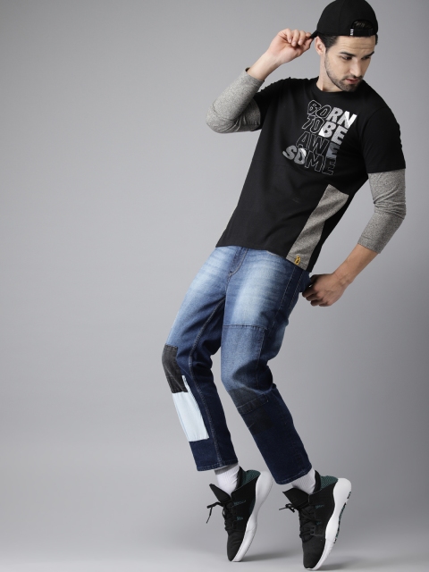 

Campus Sutra Men Black Grey Melange Printed Round Neck Pure Cotton T-shirt
