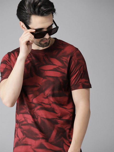 

Campus Sutra Men Maroon & Black Dyed Round Neck T-shirt