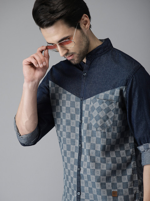 

Campus Sutra Men Blue Standard Regular Fit Checked Chambray Casual Shirt