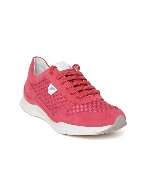 

Geox Women Coral Pink Textured Sneakers