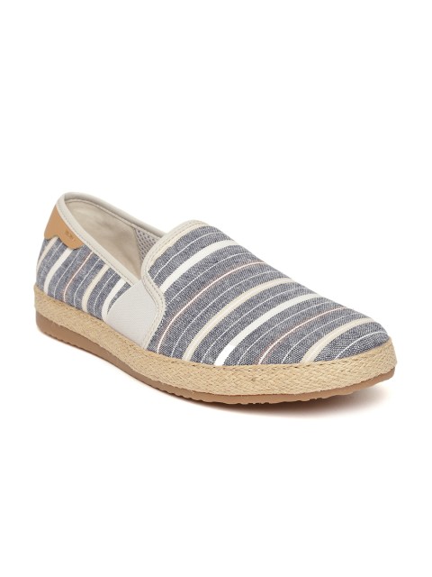 

Geox Men Navy Blue & Off-White Striped Slip-On Sneakers