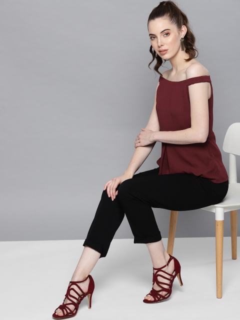 

Carlton London Women Maroon Solid Bardot Top