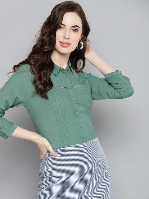 

Carlton London Women Green Regular Fit Solid Casual Shirt