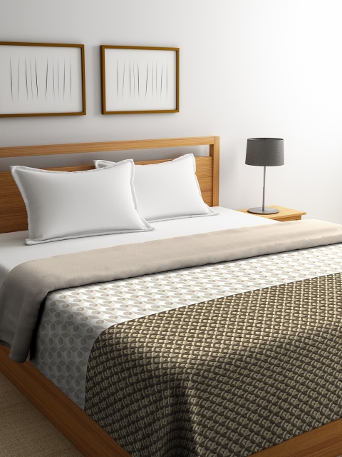 

Portico New York Taupe & Brown Geometric AC Room 120 GSM Double Bed Comforter