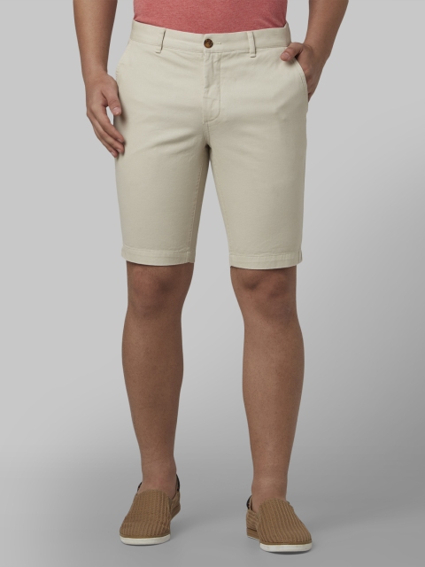 

Park Avenue Men Beige Solid Slim Fit Regular Shorts