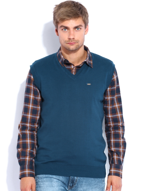

LOCOMOTIVE Blue Sleeveless Sweater